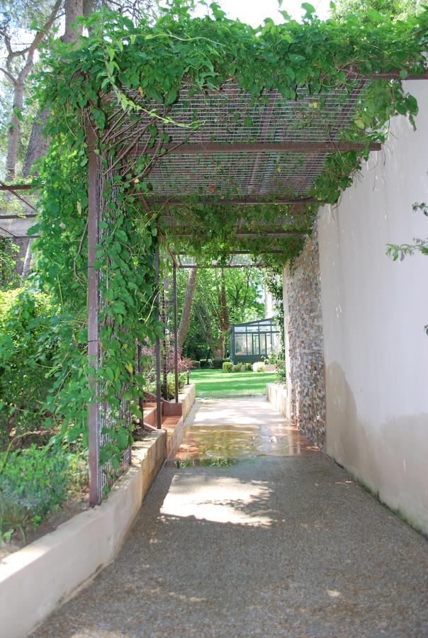 Chateau Sainte Colombe Bed & Breakfast Dış mekan fotoğraf